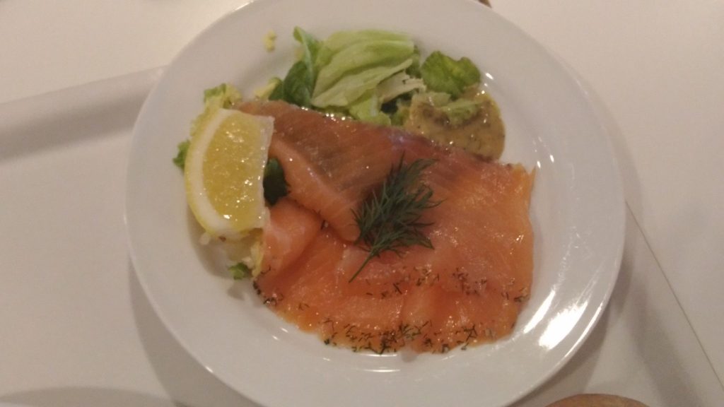 イケア サーモンマリネ