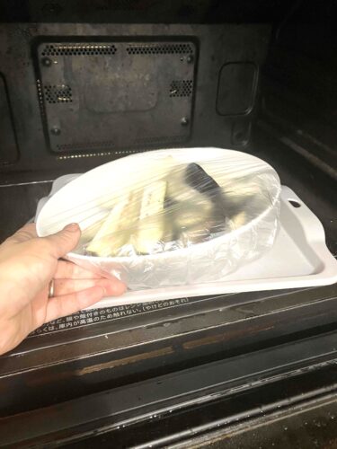 茄子をレンジで加熱